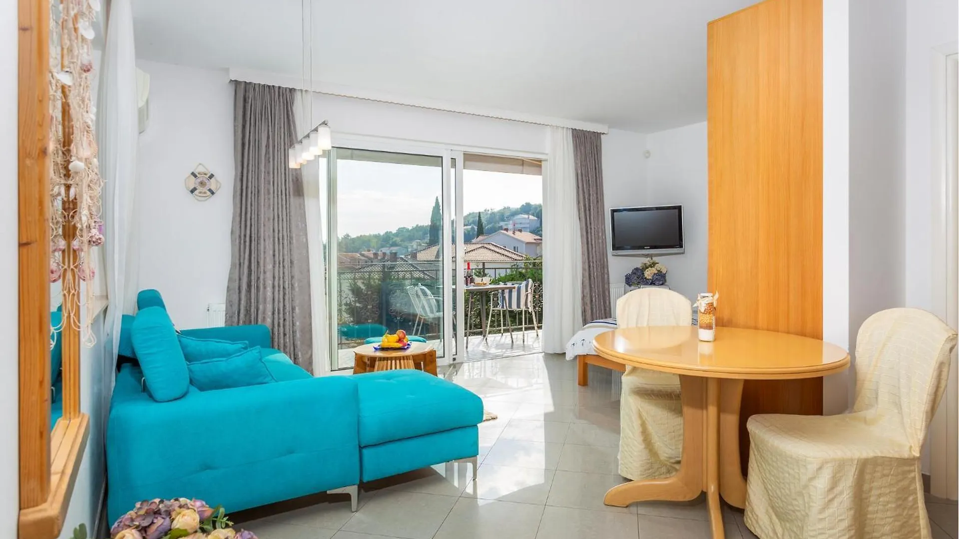 Amazing Apartment In Icici With Wifi