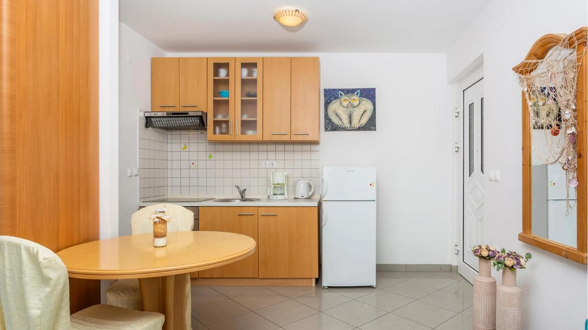 Amazing Apartment In Icici With Wifi
